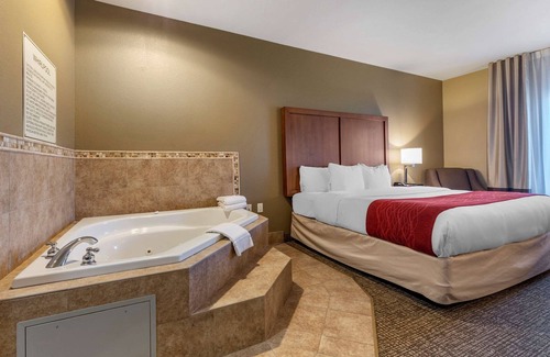 Russellville Hotel | Comfort Inn & Suites Russellville I-40