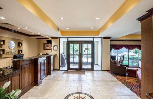 Valley Falls Hotel | Comfort Inn & Suites Spartanburg North