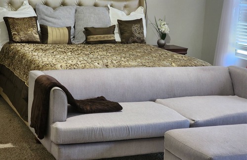 McDonough House | Comfort lodgings with peace of mind, many attractions and great place to stay