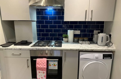 Ashton-under-Lyne House | Comfort Suite in Manchester