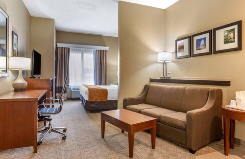 Jonesboro Hotel | Comfort Suites Jonesboro University Area