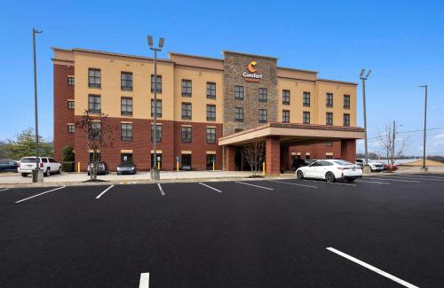 Nashville Hotel | Comfort Suites Nashville near Percy Priest Lake