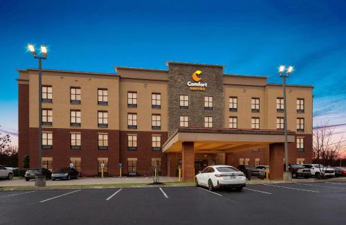 Nashville Hotel | Comfort Suites Nashville near Percy Priest Lake