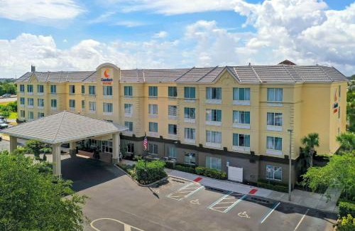 Florida Center Hotel | Comfort Suites Near Universal Orlando Resort