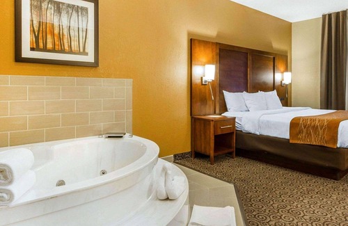 Ramsey Hotel | Comfort Suites Ramsey