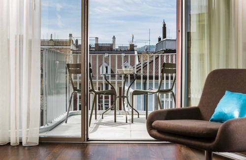 Seefeld Apartment | Comfortable 1BR flat/great location - Baron 44