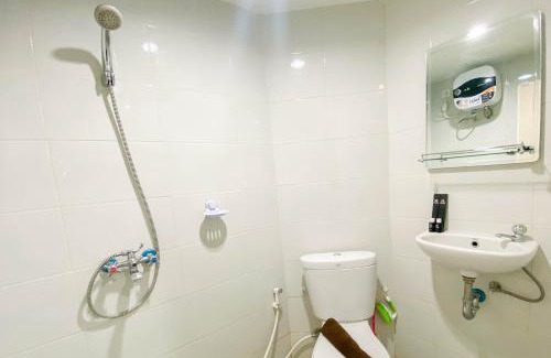 Semarang Apartment | Comfortable 1BR without Living Room at Amartha View Apartment By Travelio