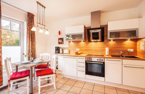 Alt Gaarz Apartment | comfortable 2-room apartment with terrace between Salzhaff and the beach
