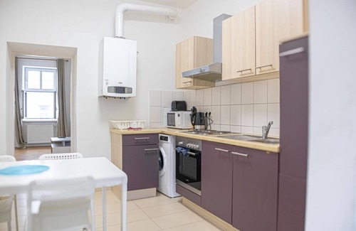 Neulerchenfeld Apartment | Comfortable 2BR Apt.-Near Wiener Stadthalle
