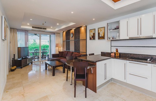 Wichit Apartment | Comfortable 2BR Bel Air Apartment in Panwa