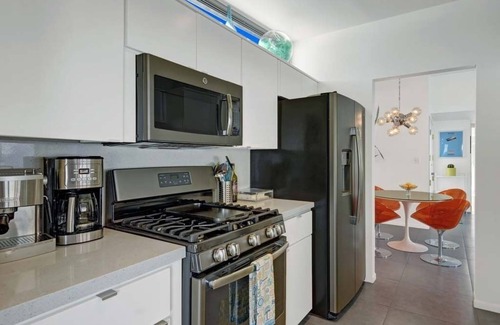 Racquet Club South House | Comfortable 3 bdrm/1.75 bath in Palm Springs - Rubys Retreat