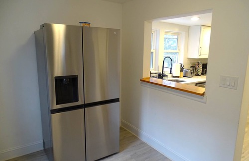 Wayland Apartment | Comfortable 3 Bed Apt in Quiet Neighborhood