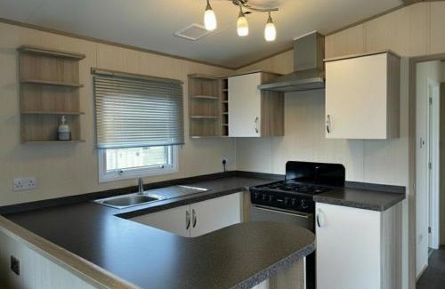 St Leonards-On-Sea House | Comfortable 3-Bed Caravan - Combe Haven