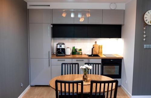 Dziwnow Apartment | Comfortable Apartment Near the River, Dziwnow