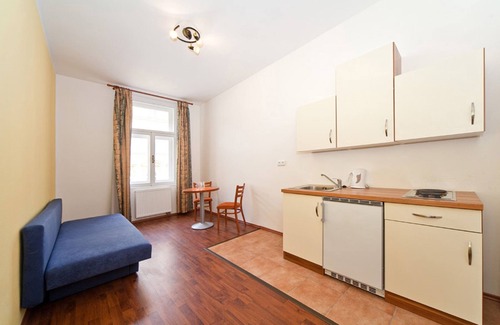 Holesovice Apartment | Comfortable apartment with wifi only 15 minutes walk from the old town