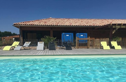 Tosse Cabin | COMFORTABLE CHALET CH 20