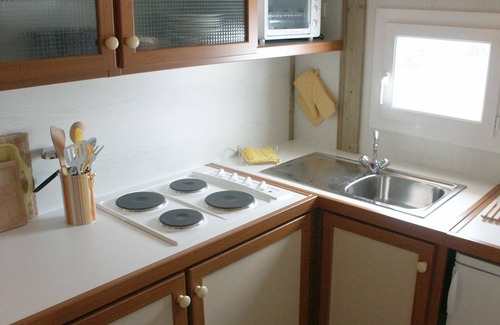 Echassieres Cottage | Comfortable Chalets with Terrace, Pets Allowed