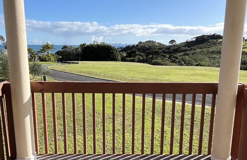 Cable Bay House | Comfortable family bach at Coopers Beach