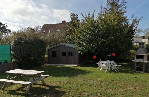 Barneville-Carteret Cottage | Comfortable house near the beach, pets allowed