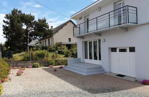 Barneville-Carteret Cottage | Comfortable house near the beach, pets allowed