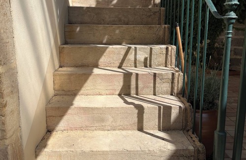 Savigny-les-Beaune Apartment | Comfortable apartment, wine-growing village, opposite the château, near Beaune