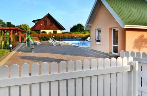 gmina Sianow House | Comfortable holiday houses, pool, sauna, whirlpool, Osieki at Jamno lake