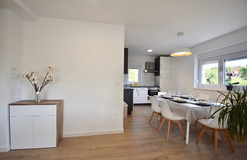 Stinjan Apartment | Comfortable holiday house with apartments/Spacious new holiday apartment/A4 *