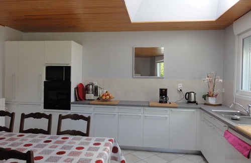 Quibou Cottage | Comfortable house in Quibou with enclosed garden and pets allowed