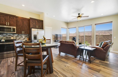 Moab South Valley House | Comfortable Moab condo with patio and views - close to Arches and downtown