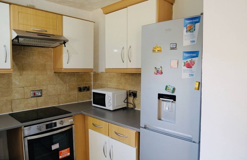 Reddish House | Comfortable relaxing house suitable for a get away