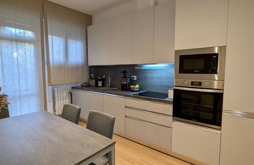 Ferrara Apartment | Comfortable room very close to the station (290mt)