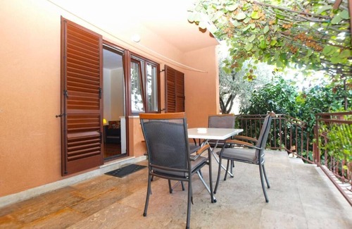 Fazana Apartment | Comfortable stay in Fažana with outdoor space