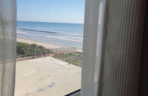 South Patrick Shores Condo | Comfy Beachfront 2/2 on Space Coast