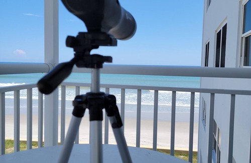 South Patrick Shores Condo | Comfy Beachfront 2/2 on Space Coast
