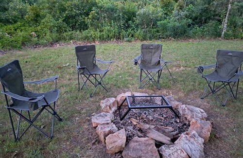 New Eucha RV Rental | Comfy Beds and Hot Shower Awaits You