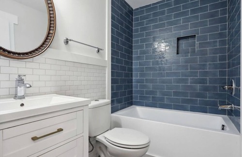 Woodbine House | Comfy Living in Nashville