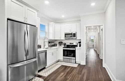 Seventh Ward House | Comfy Nola Escape w/Balcony
