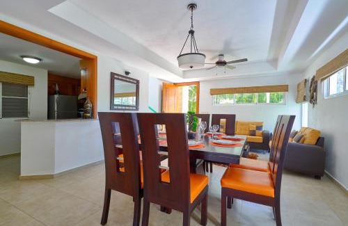 Villas Del Mar Villa | Comfy Spacious Villa W- Pool, Jacuzzi, Bbq