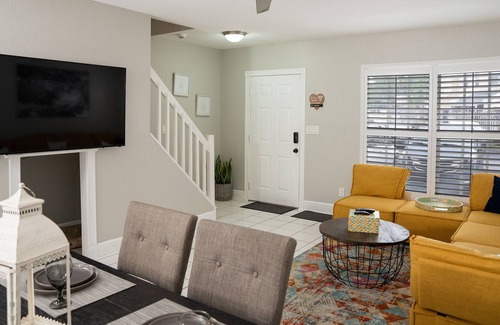 Cooper City House | Comfy Townhouse, 2BR/1.5BTH *Patio *BBQ *Parking