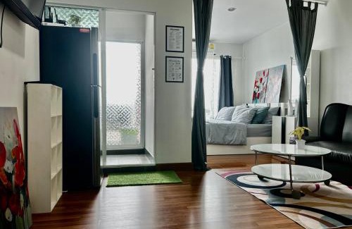 Bang Sue Apartment | Comfy1BR at Bangson byBB