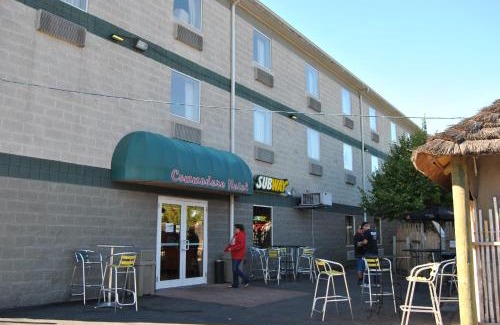 Put-in-Bay Hotel | Commodore Resort