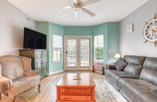 Red Hill Apartment | Community Pool and Tennis Court Myrtle Beach Condo