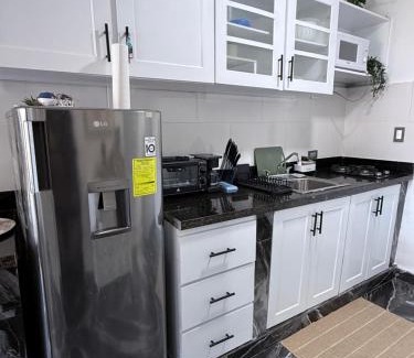 Caribbean Islands Apartment | Comodo apart de una hab Ideal para personas que están de viaje por trabajo