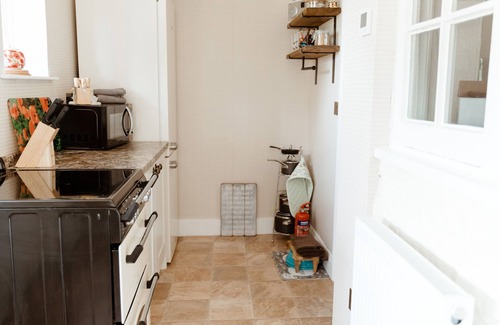 Wooler Cottage | COMPASS COTTAGE, pet friendly, character holiday cottage in Wooler