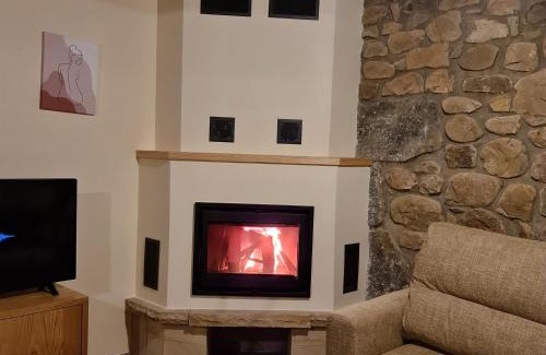 Corvera de Toranzo House | Complejo Rural El Cerradón