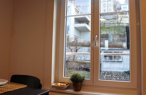 St. Gallen Apartment | Completely renovated apartment near the train station and the center