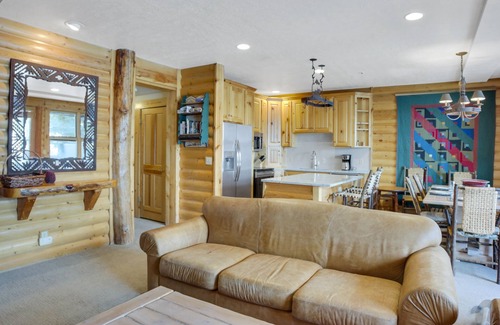 Deer Valley Condo | Comstock 204 2 Bedroom Condo by RedAwning