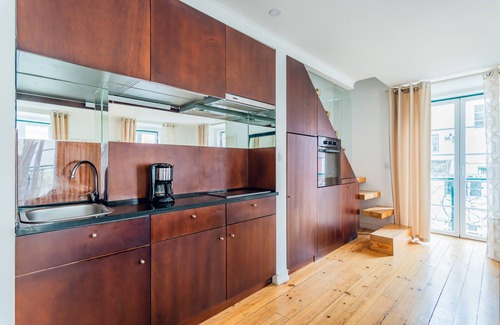 Sacramento Apartment | Condessa Central Duplex