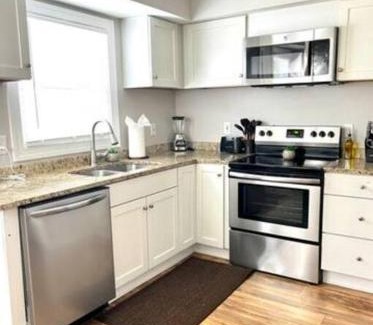 Charlotte Apartment | Condo 5 min Uptown I Fast Wi-Fi & Private Patio
