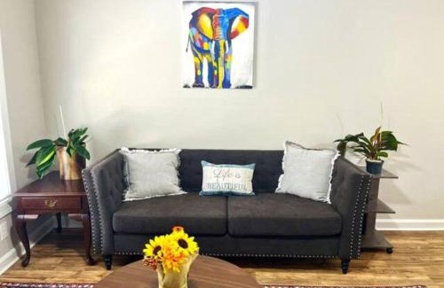 Charlotte Apartment | Condo 5 min Uptown I Fast Wi-Fi & Private Patio